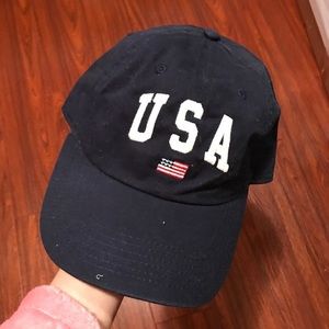 Brandy Melville USA Cap